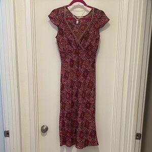 DressWanted Floral Midi Dress in Red and Purple
